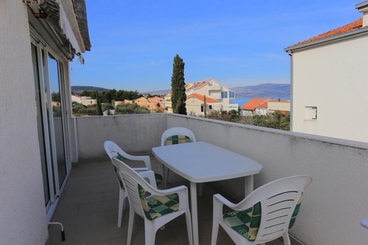 Apartments By The Sea Slatine, Ciovo - 16345 Экстерьер фото